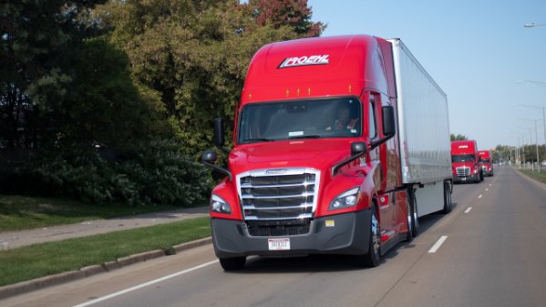 Roehl Trucks on the Roehl