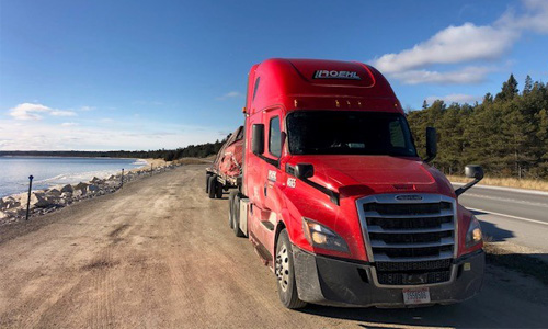 Daniel Walton is a Roehl Transport flatbed truck driver.